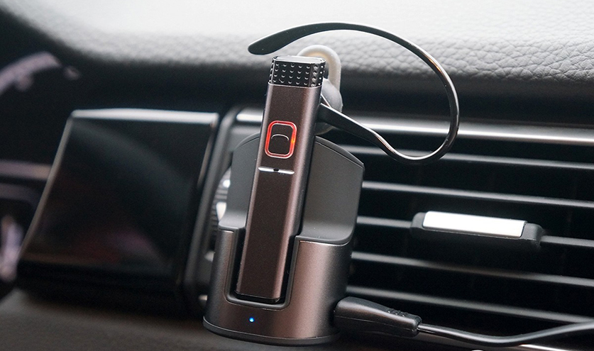 1704693795328230.jpg 车用蓝牙耳机.jpg